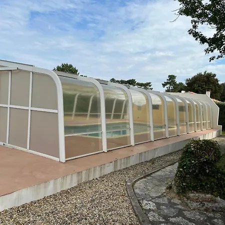 別荘 Io Ile Oleron La Lumineuse Piscine, Bois & Acces Prive A La *