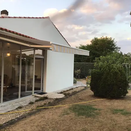 別荘 Io Ile Oleron La Lumineuse Piscine, Bois & Acces Prive A La Grand-Village-Plage